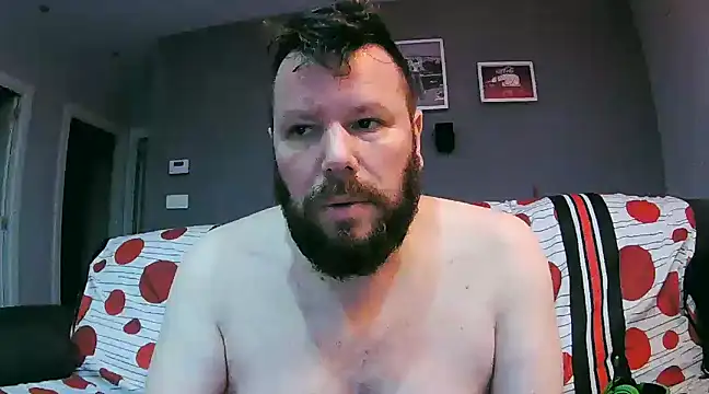 Snapshot of txan9876 chatting on 01-03-25, 05:20 txan9876 online show from 01-03-25, 05:20