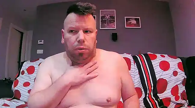 Snapshot of txan9876 chatting on 01-12-25, 07:53 txan9876 online show from 01-12-25, 07:53