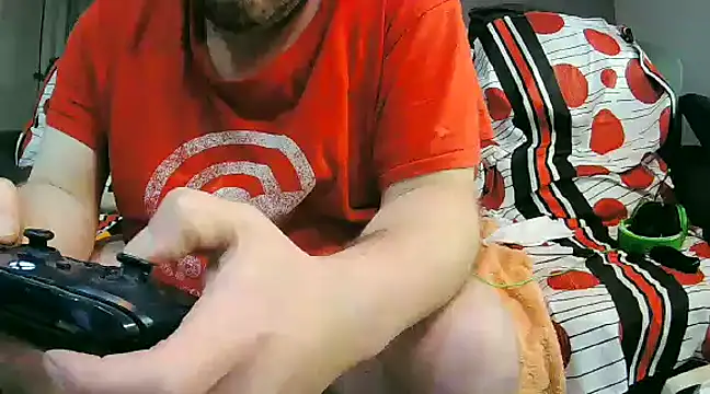 Snapshot of txan9876 chatting on 02-02-25, 10:35 txan9876 online show from 02-02-25, 10:35