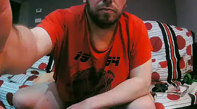 Snapshot of txan9876 chatting on 02-13-25, 08:34 txan9876 online show from 02-13-25, 08:34