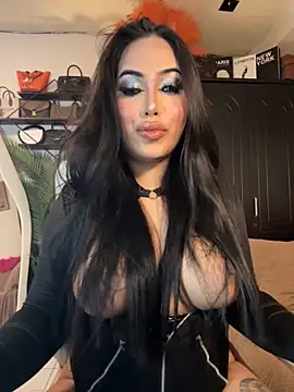 BigDominaMia online show from 11-07-25, 10:37