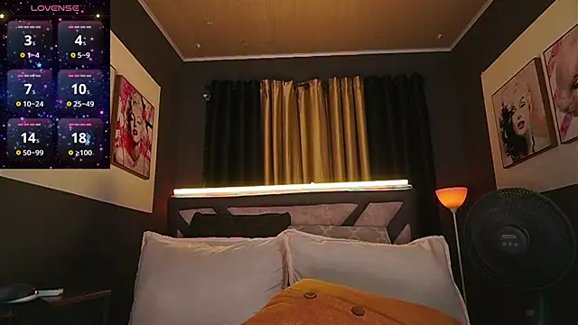 stelleknox  online show from 03-26-26, 10:26