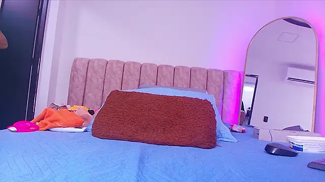  linda milk  online show from 03-27-26, 03:01