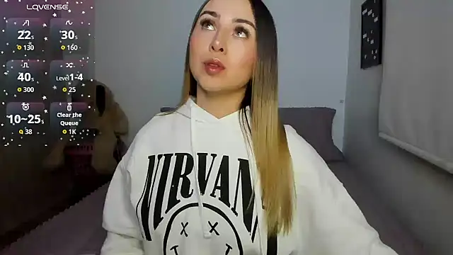 sophi mooreno online show from 06-09-26, 03:29