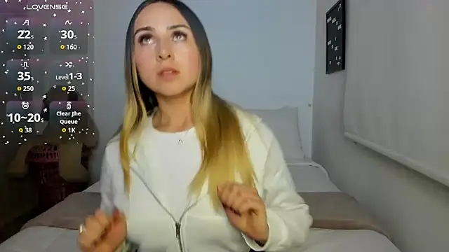 sophi mooreno online show from 07-31-26, 02:00
