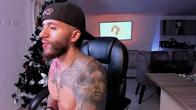 Frank Farrell online show from 12-17-24, 11:05