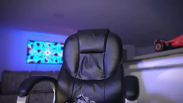 Frank Farrell online show from 10-10-25, 08:24