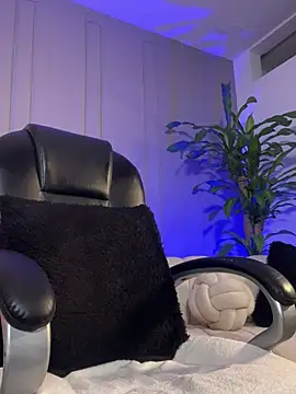 Frank Farrell online show from 04-18-26, 07:58