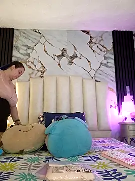 mollieblue69 online show from 12-04-25, 12:58