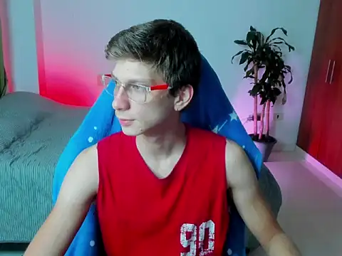 Othermore  online show from 01-15-26, 10:24