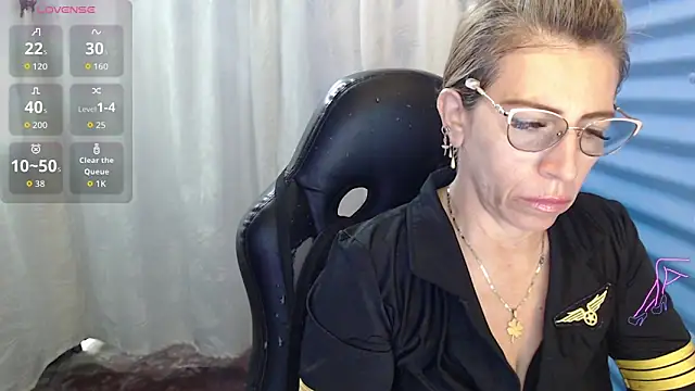 Chayla Ruiz online show from 06-04-26, 02:12