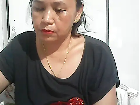 Lhadycarolyn online show from 06-30-26, 12:28