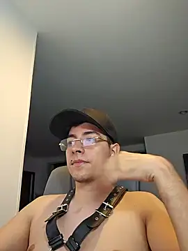 Jhoan saenz online show from 09-15-25, 04:45