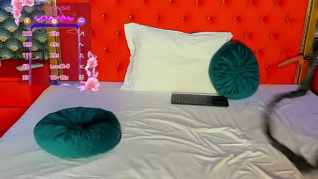 VallerieJones online show from 02-19-25, 07:28