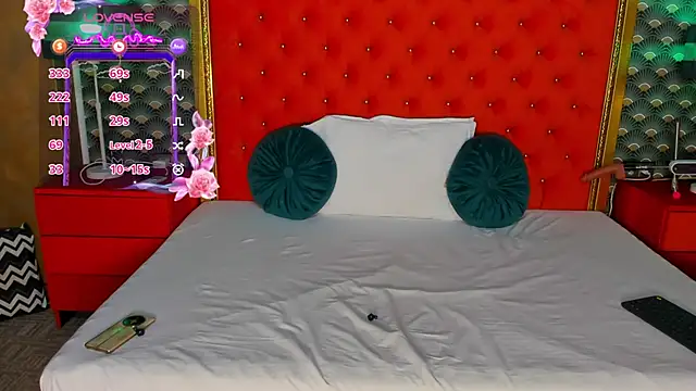 VallerieJones online show from 02-20-25, 10:27