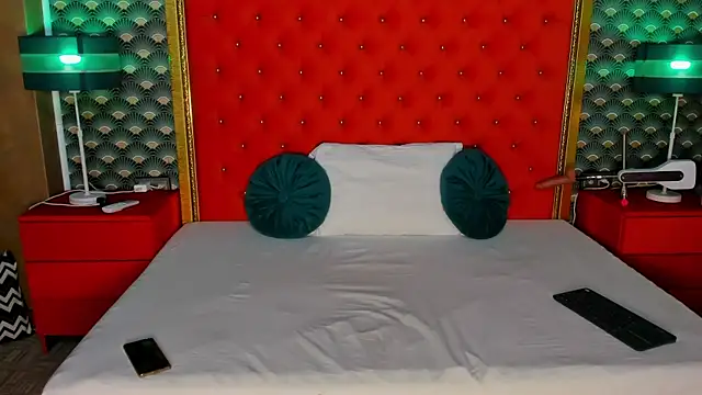 VallerieJones online show from 02-21-25, 02:16