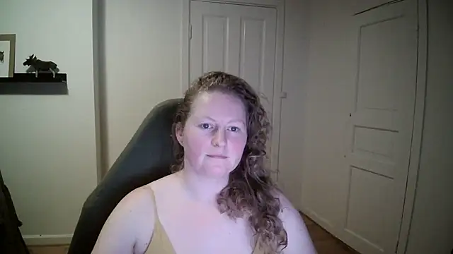 Girlnina-1995 online show from 01-02-25, 06:12