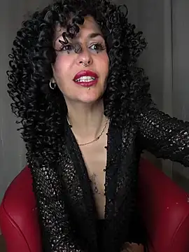 Snapshot of Masha_Real_84 chatting on 05-21-26, 08:16 Masha Real 84 online show from 05-21-26, 08:16