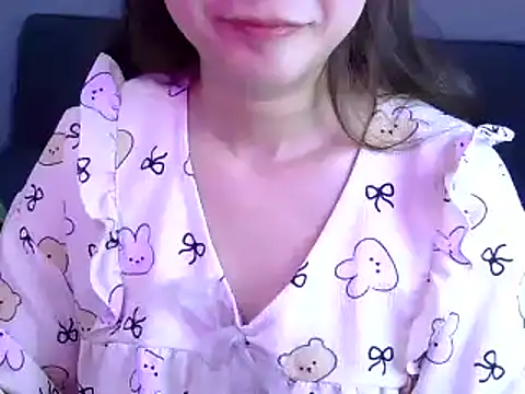 Bee 2k online show from 05-14-26, 04:19