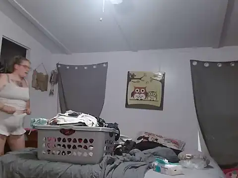 Slutty Owl420 online show from 09-22-25, 10:12