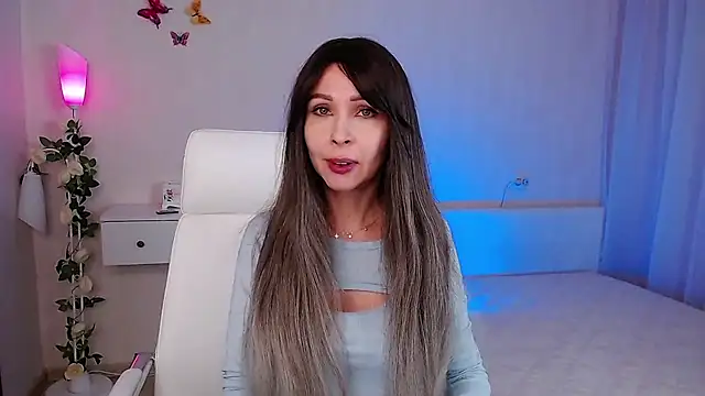 wendifoste online show from 02-17-25, 05:21