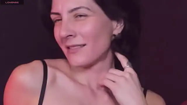 LorenDaze online show from 12-04-24, 05:11