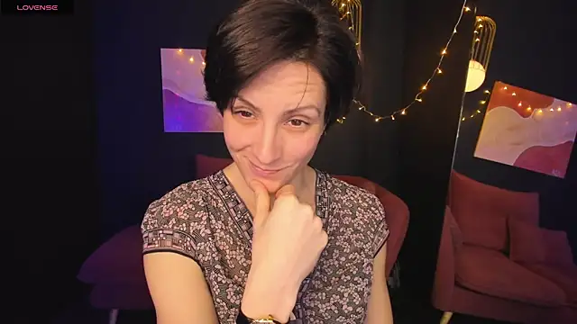 LorenDaze online show from 02-07-25, 02:04