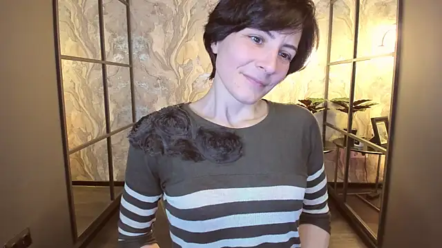 LorenDaze online show from 03-18-25, 02:04