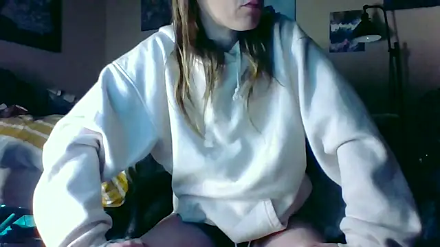 eatmeplease44 online show from 03-09-26, 04:55