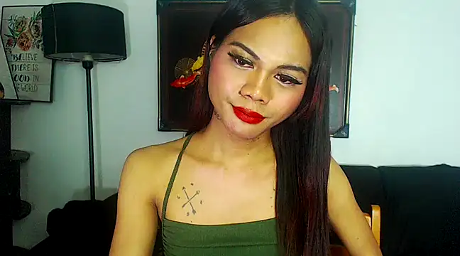 Snapshot of ELLIZABETHFORCUMXX chatting on 02-24-25, 07:09 ELLIZABETHFORCUMXX online show from 02-24-25, 07:09