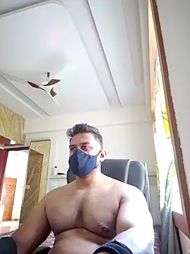 Snapshot of kaizercool1 chatting on 12-17-25, 06:19 kaizercool1 online show from 12-17-25, 06:19