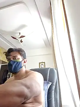 Snapshot of kaizercool1 chatting on 03-04-26, 05:57 kaizercool1 online show from 03-04-26, 05:57