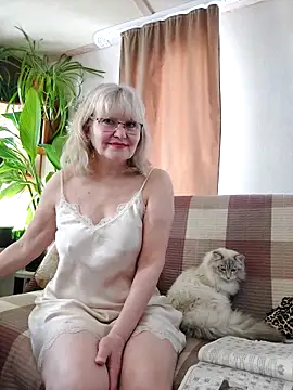 IrmaRose online show from 03-12-26, 05:57