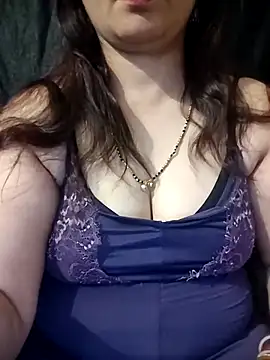 Snapshot of seema4xxxfun chatting on 06-06-26, 07:02 seema4xxxfun online show from 06-06-26, 07:02