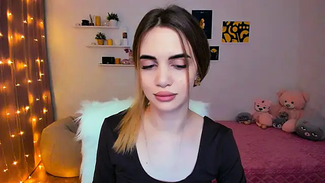 aPieceOfJoy online show from 02-02-25, 08:08