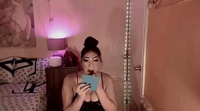 Biancafoxie online show from 03-06-25, 08:52