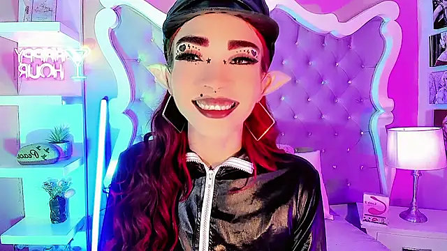 LeyXandrabraz online show from 07-20-26, 08:11