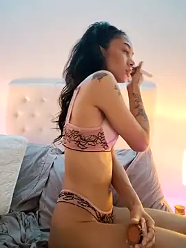 Leaberry online show from 03-06-26, 06:37