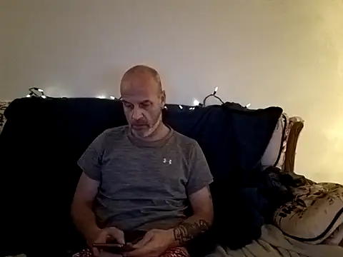 Snapshot of Ryeguy6969 chatting on 12-22-24, 07:33 Ryeguy6969 online show from 12-22-24, 07:33