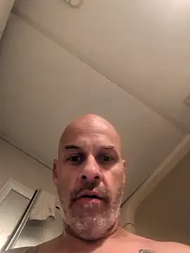 Ryeguy6969 online show from 06-09-26, 10:32