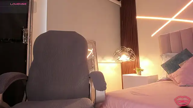 Veronicalanx1 online show from 03-16-26, 11:47