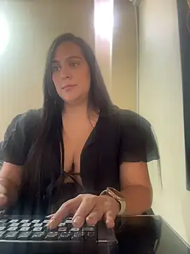 kendall 52 online show from 07-07-26, 01:26