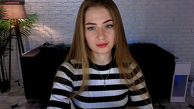 Adelyna Bird online show from 03-23-25, 07:20