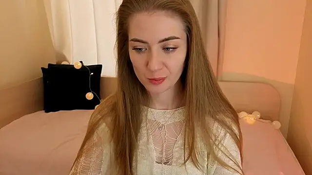 Adelyna Bird online show from 12-05-25, 07:39