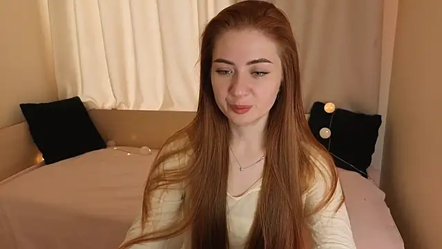 Adelyna Bird online show from 12-21-25, 07:37