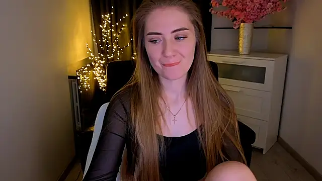 Adelyna Bird online show from 02-15-26, 07:51