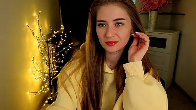 Adelyna Bird online show from 04-06-26, 06:58