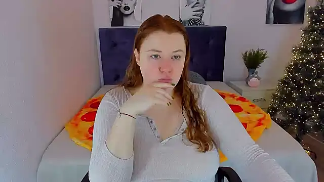 PolinaSalvatore online show from 12-22-24, 08:05