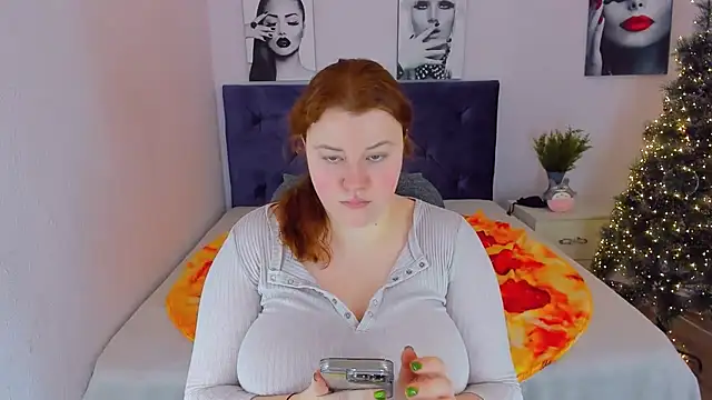 PolinaSalvatore online show from 12-22-24, 11:22