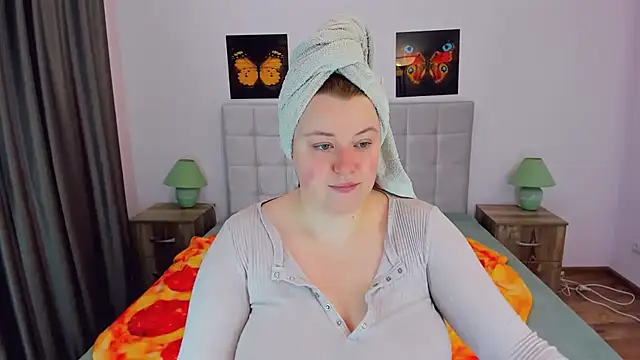 PolinaSalvatore online show from 01-17-25, 08:24